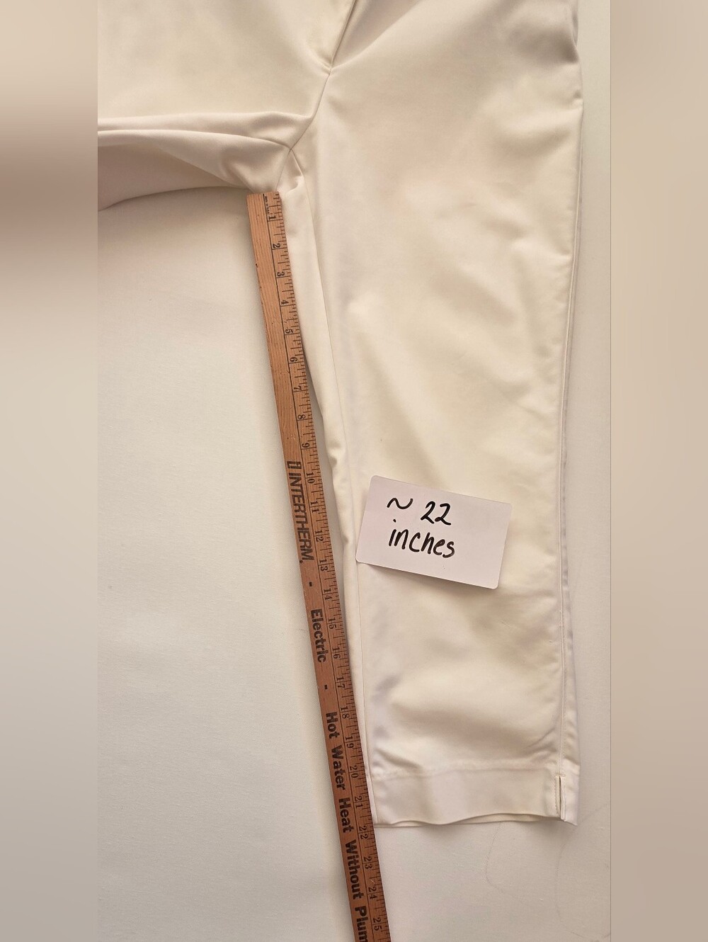 WHBM Size 10 Perfectform Straight Crop Cream Pant - Picture 12 of 15